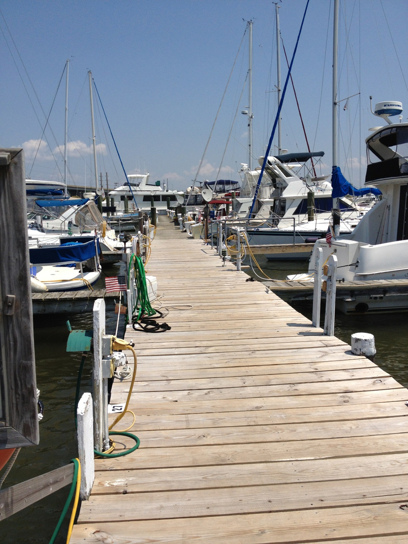 Kent Island Yacht Club