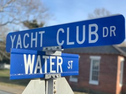 Cambridge Yacht Club Street Signs