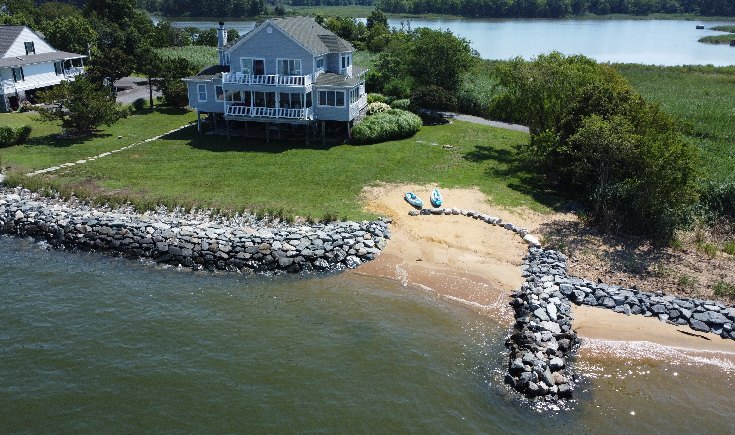  M & M Marine Construction